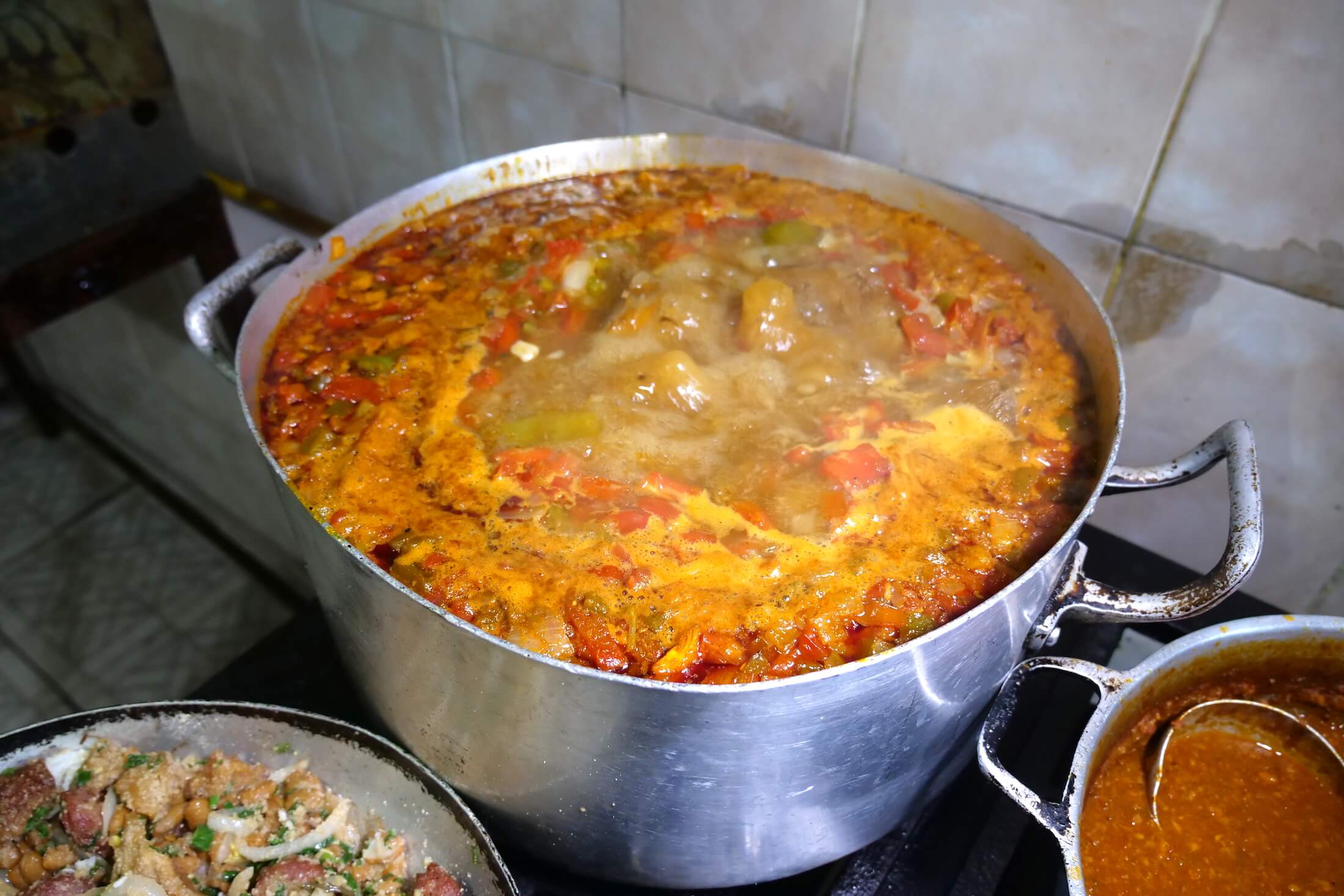 A few moments alone with this mother pot and a pork-lover just might feel faint